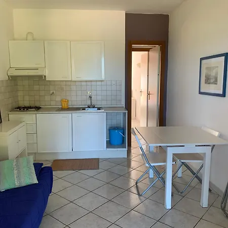 La Casa Di Alice Nisporto