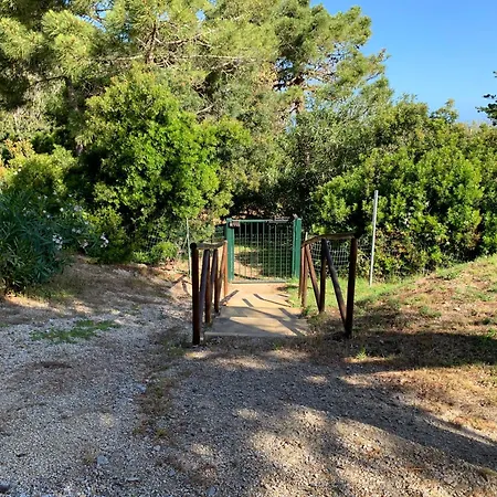 La Casa Di Alice Nisporto
